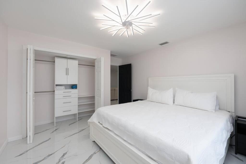 Luxury Style Townhome With Pool - 1 Miles To Bucs Stadium Tampa Exteriér fotografie